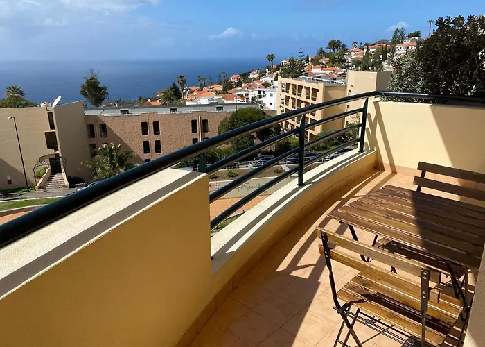 Flh Garajau Balcony With Pool Appartement