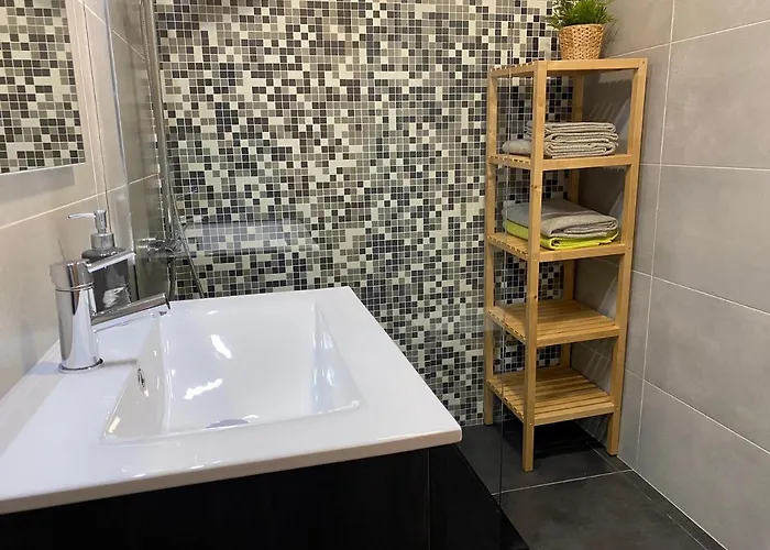 Flh Garajau Balcony With Pool Apartmán