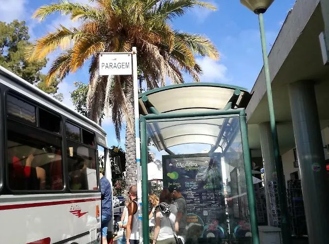 Flh Garajau Balcony With Pool Apartmán Caniço