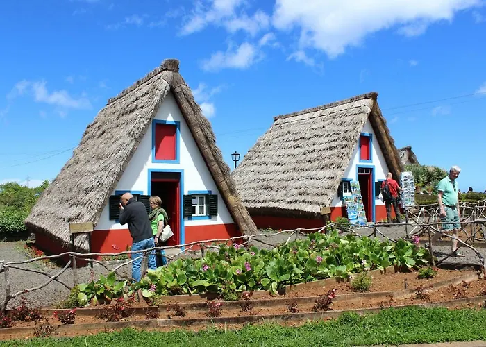 Flh Garajau Balcony With Pool Appartement *